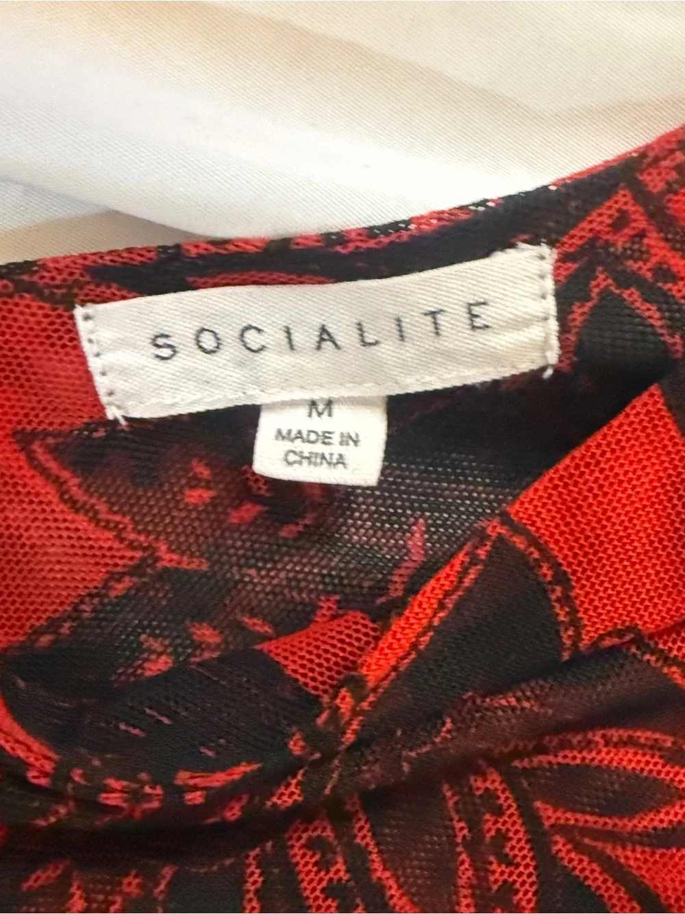 Socialite Red & Black Paisley V-Neck Long Sleeve Bodysuit - Picture 2 of 6